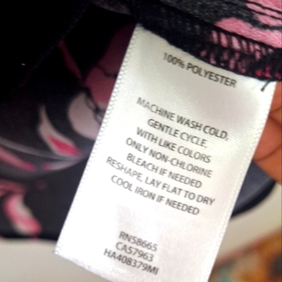 Halogen V-neck Top In Black- Pink Morgana Floral Womens Button Down Shirt Size L - Picture 4 of 5